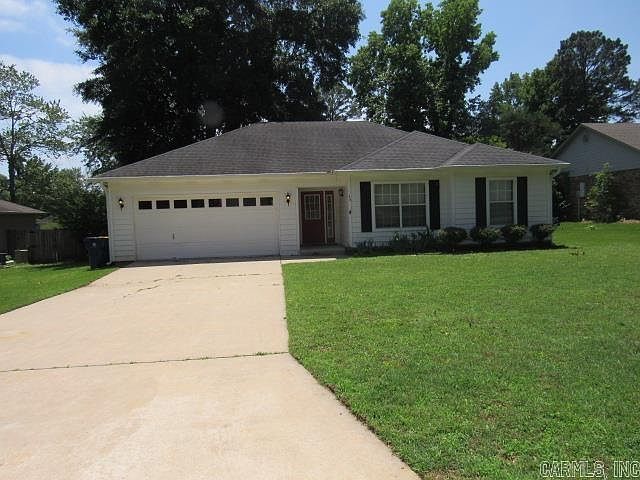 1st image of 34 Bent Tree Dr