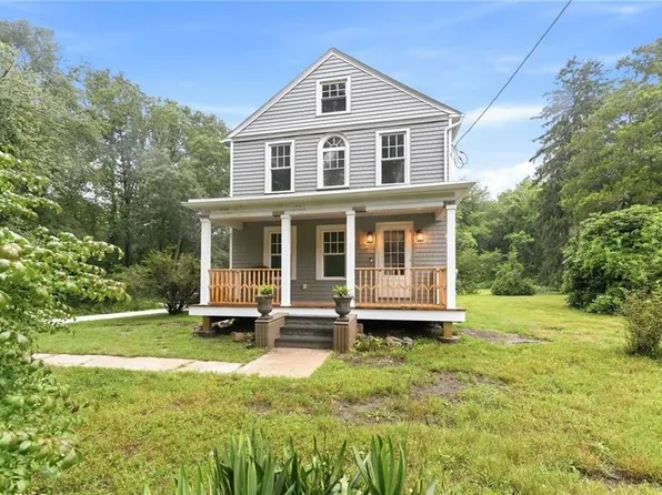 1552 Kingstown Rd, South Kingstown, RI 02879