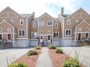 64 Camelot Dr #64, Worcester, MA 01602