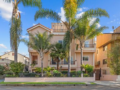 1734 Granville Ave APT 2, Los Angeles, CA, 90025
