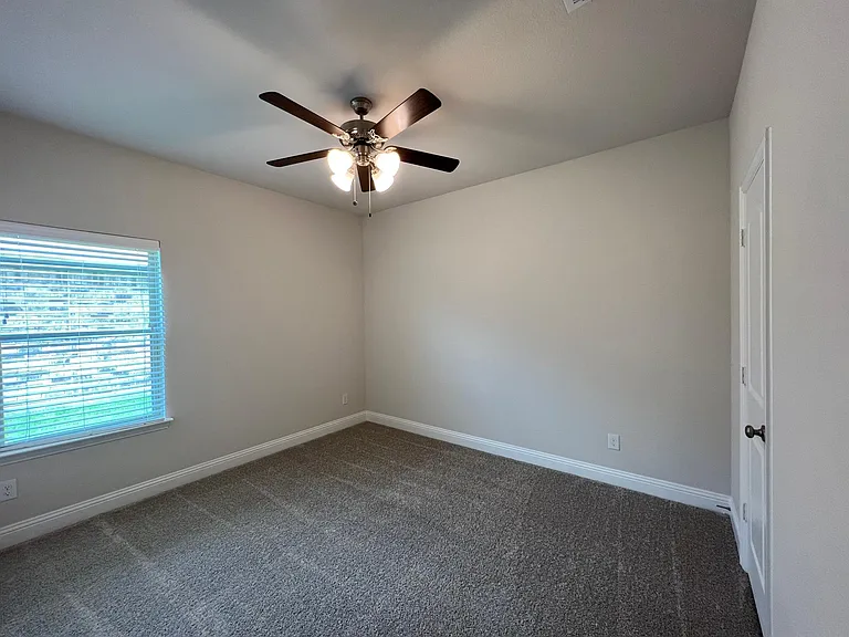 2817 Diamondback Dr — Photo 18