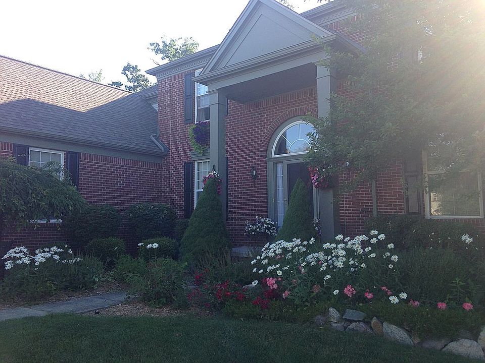 1st image of 9146 Parkside Dr