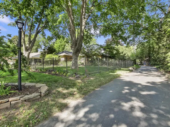 3110 N Menomonee River PARKWAY, Milwaukee, WI 53222