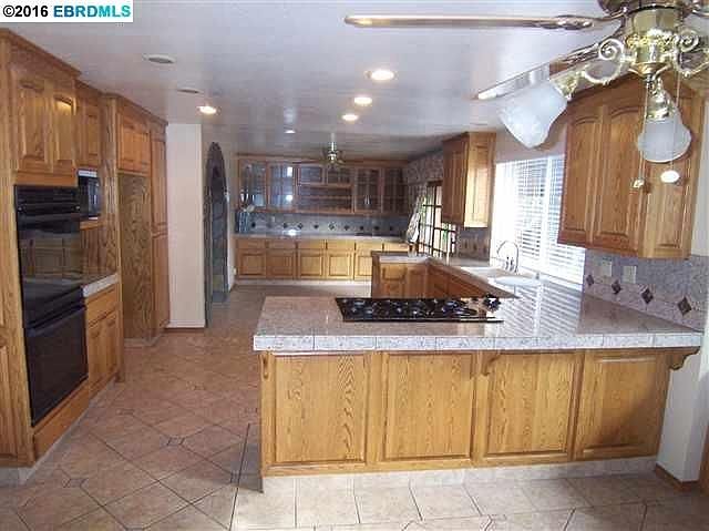 1st image of 224 Marble Dr