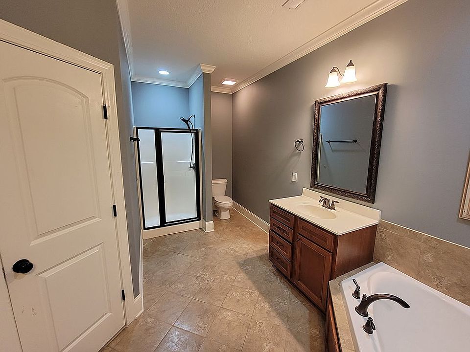 1st image of 1856 A Cambria Dr