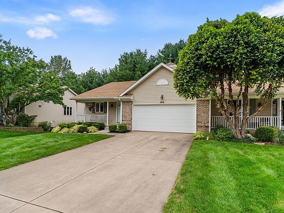 3rd image of 458 Amity Ln #24