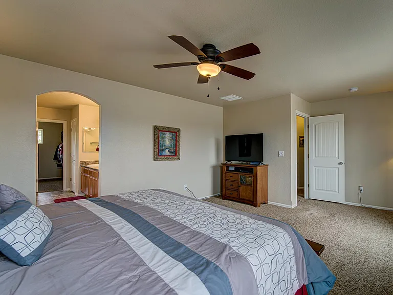 9711 Desert Lily Cir — Photo 13