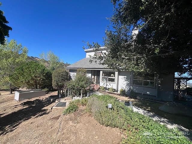 1st image of 25910 Skyline Dr