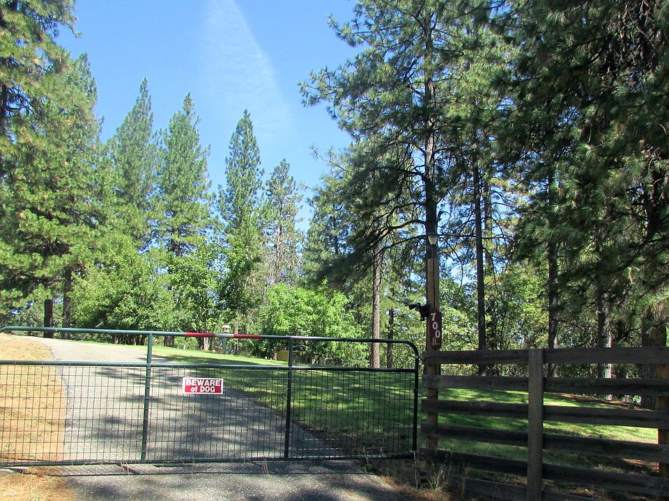 Front Gate entrance