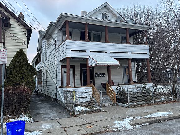 2nd image of 75.5 Pine St