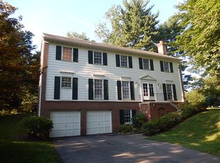 9820 Brookford Rd, Potomac, MD 20854