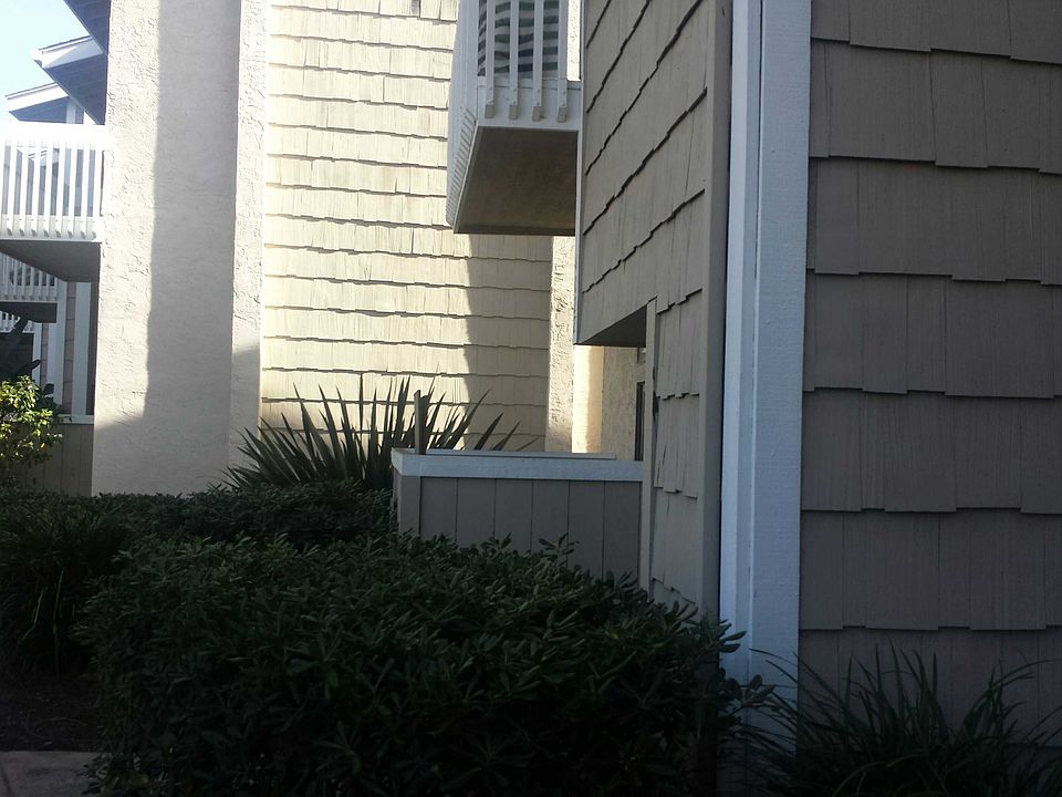 2nd image of 4022 Mahaila Ave Unit A