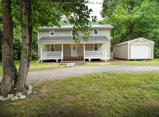 172 Skidmore Ln, Poca, WV 25159