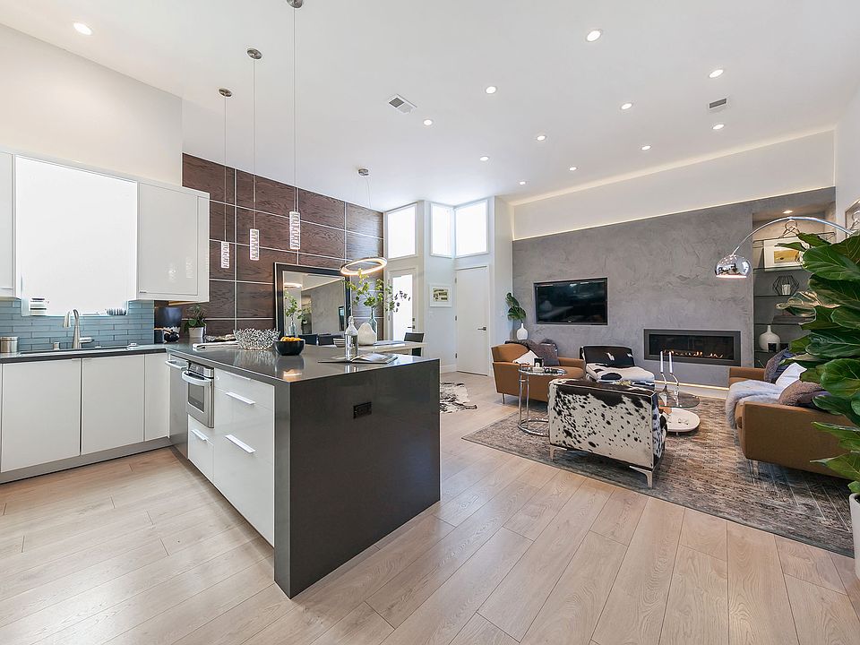 1st image of 1082 S Van Ness Ave #1082