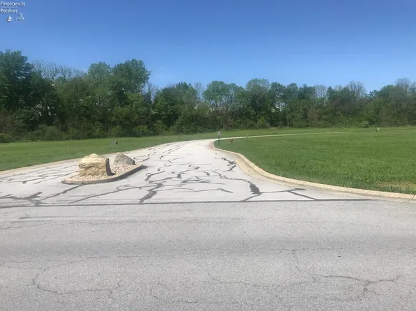 109 North St #111, Monroeville, OH 44847