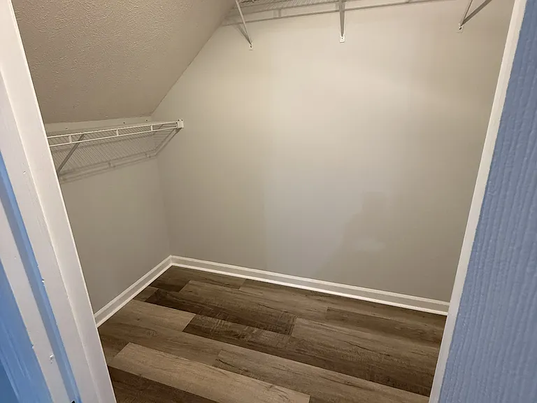 116 Sandstone Blvd — Photo 8