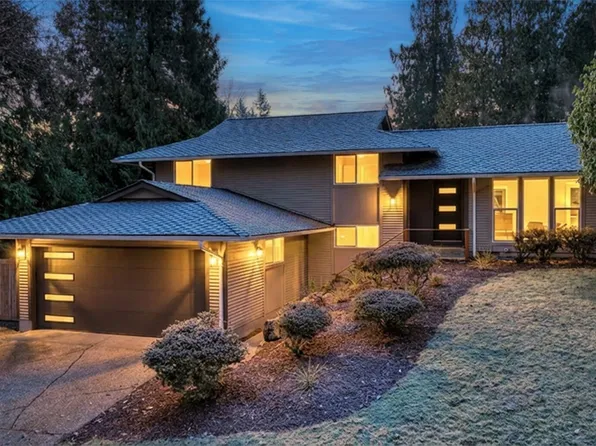 14837 SE Fairwood Boulevard, Renton, WA 98058