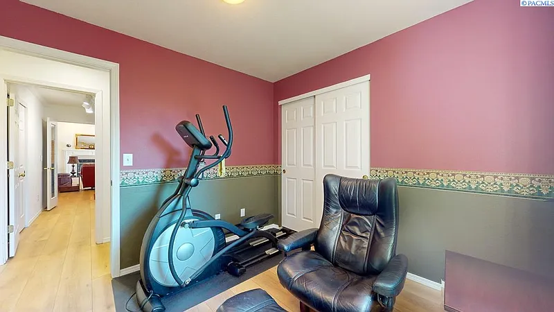 Thumbnail 18