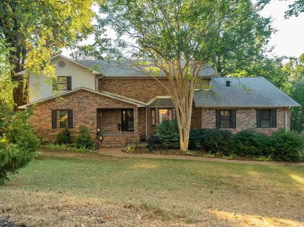 101 Quail Creek Rd, Hot Springs, AR 71901