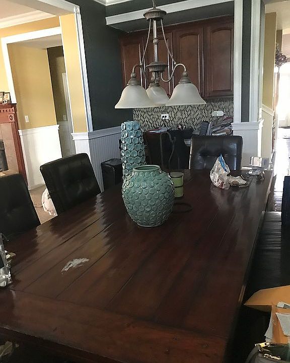 1st image of 25321 W Glen Oaks Ln