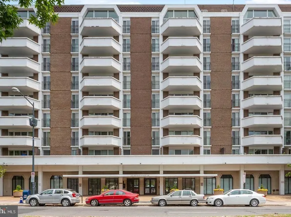 700 7th St SW APT 711, Washington, DC 20024