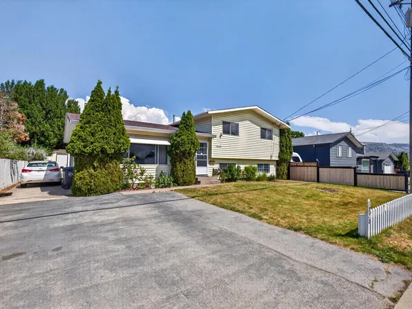 1820 Quebec St, Penticton, BC V2A 6E1