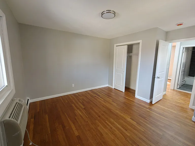 15 Racebrook Rd #15A — Photo 8