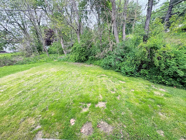 2054 Saint Joseph Ln — Photo 4