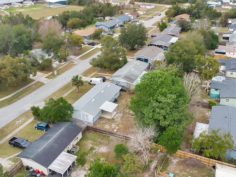 2459 Hope Ave — Photo 23