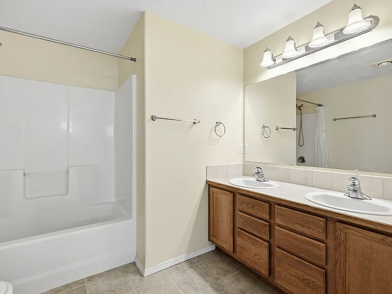 5604 Mehr Ave — Photo 37
