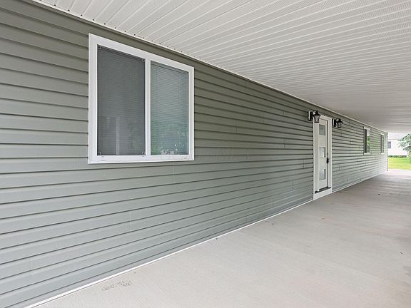5th image of 3660 Sycamore Ln