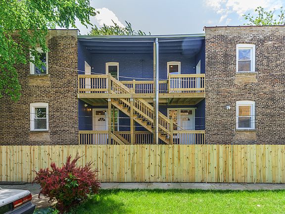 4th image of 2746 W Potomac Ave