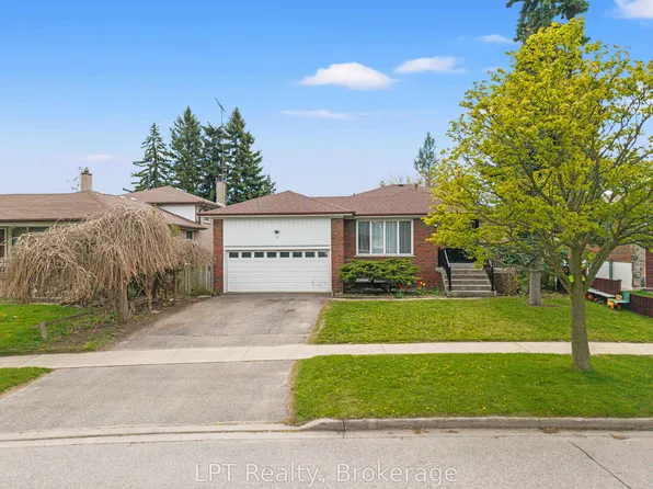 7 Briarbluff Ave, Toronto, ON M1E 3H2