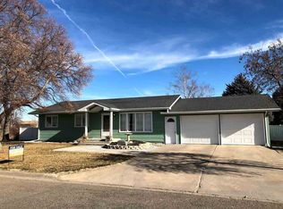 940 Chase St, Imperial, NE 69033