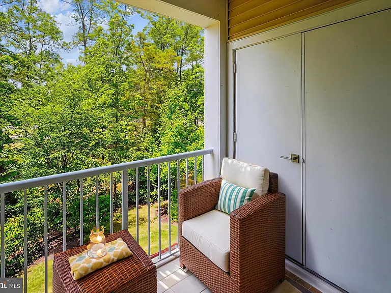 23265 Milltown Knoll Sq #101 — Photo 16