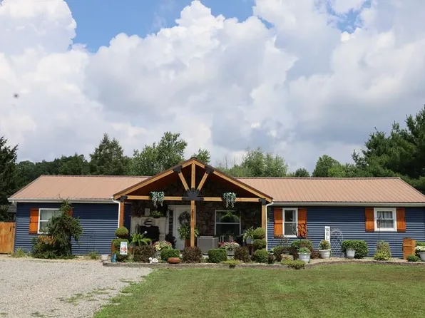 51 3rd St, Friendship, OH 45630