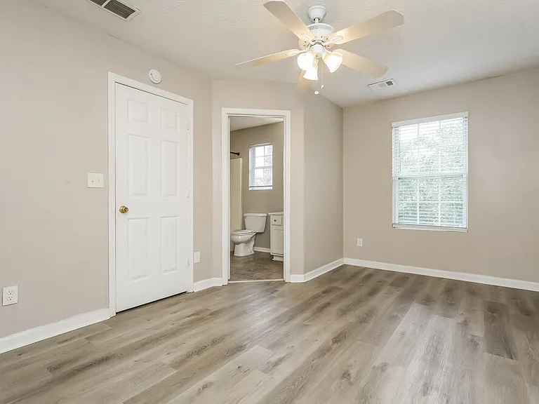 4115 Mission Way — Photo 10