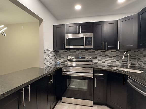 5th image of 4843 Sable Pine Cir