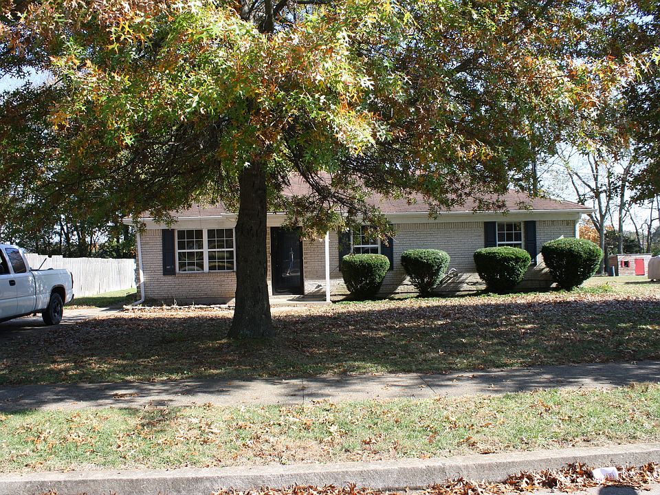 1st image of 102 Creekwood Ln