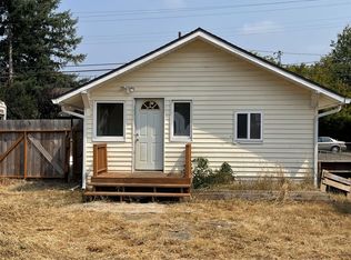 1223 N Collier St, Coquille, OR 97423