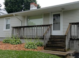 311 McClennan Dr, Fayetteville, NY 13066