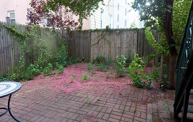 Rented by Steffan Olausson Partridge, LREB | media 4