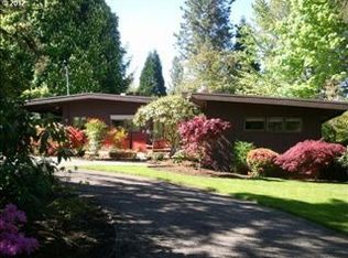 55 W 39th Ave, Eugene, OR 97405