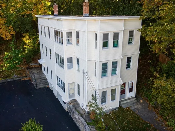 133-137 Payson St, Fitchburg, MA 01420