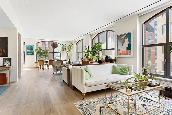 Rented by Compass | media 17