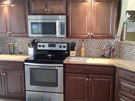 3rd image of 14530 Lake Olive Dr