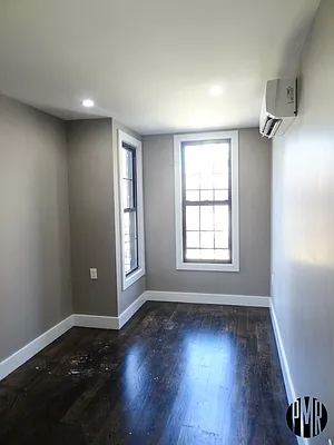 Rented by Premier Metro Realty Corp | media 16