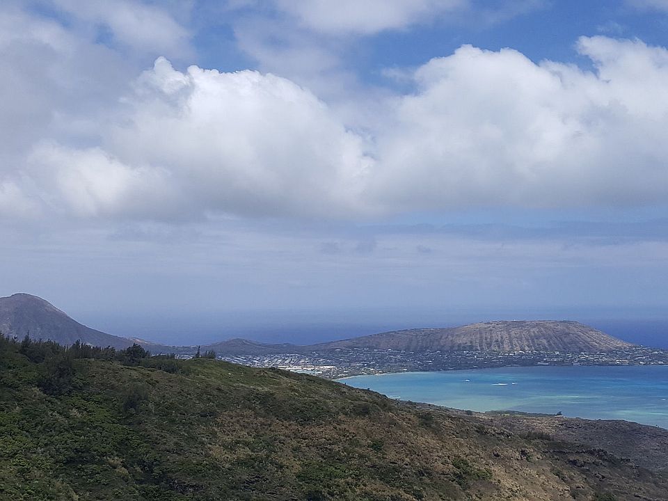 2nd image of 120 Maono Pl