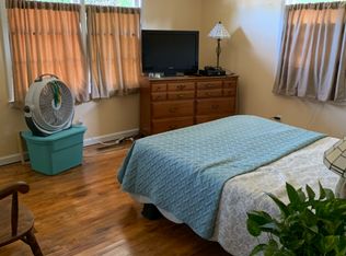 289 E Wright St, Winder, GA 30680