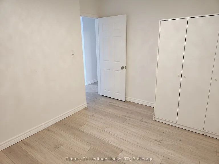 6500 Hawkins St — Photo 10